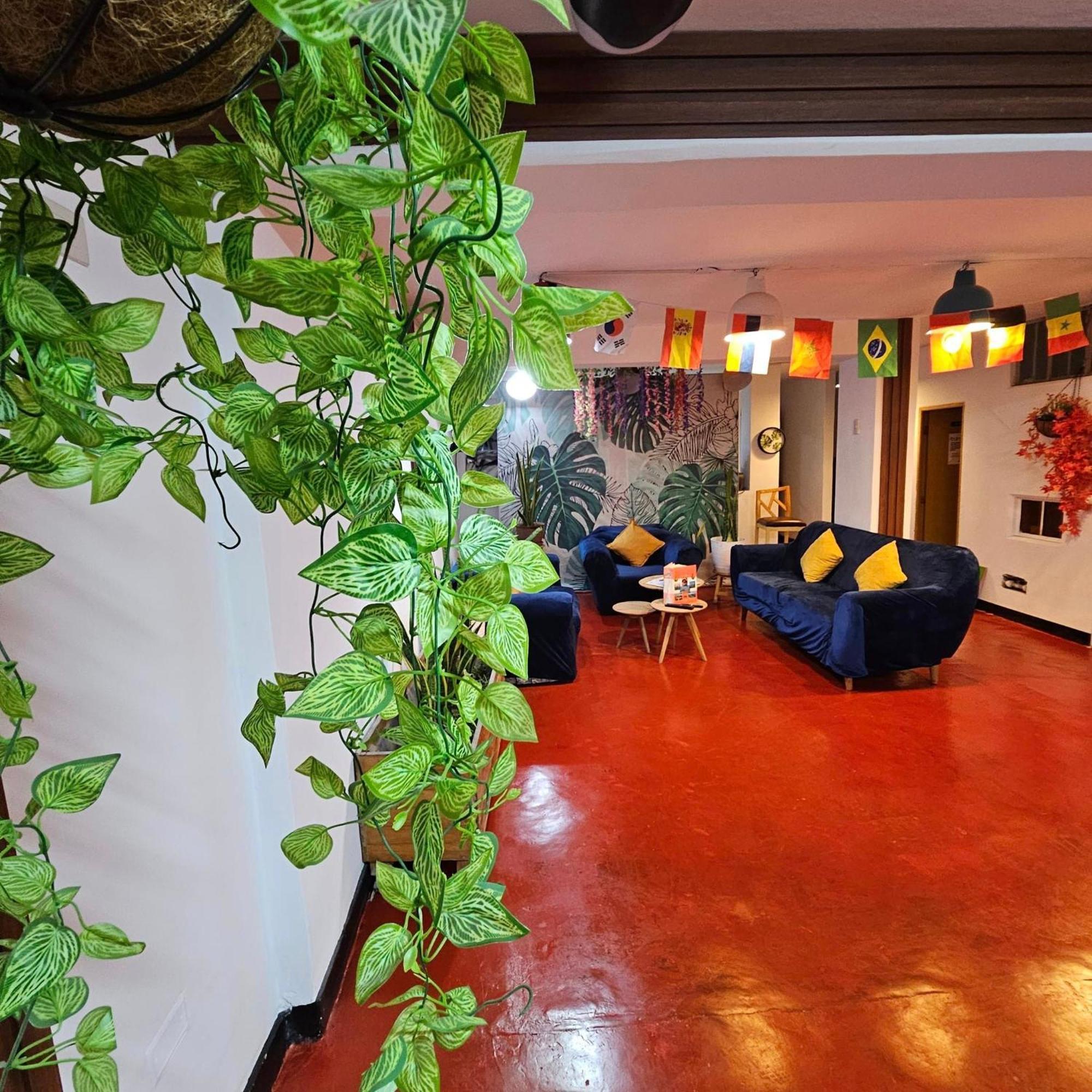 Lima Airport Hostel With Free Airport Pick Up Кальяо Экстерьер фото