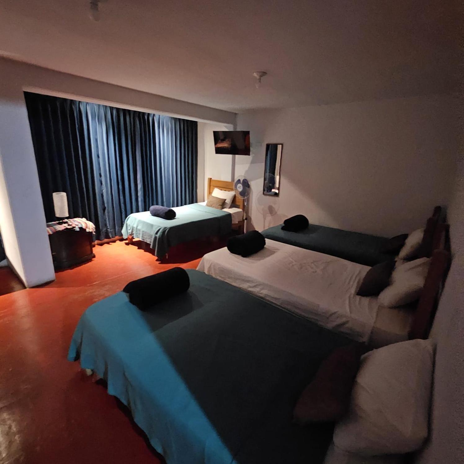 Lima Airport Hostel With Free Airport Pick Up Кальяо Экстерьер фото